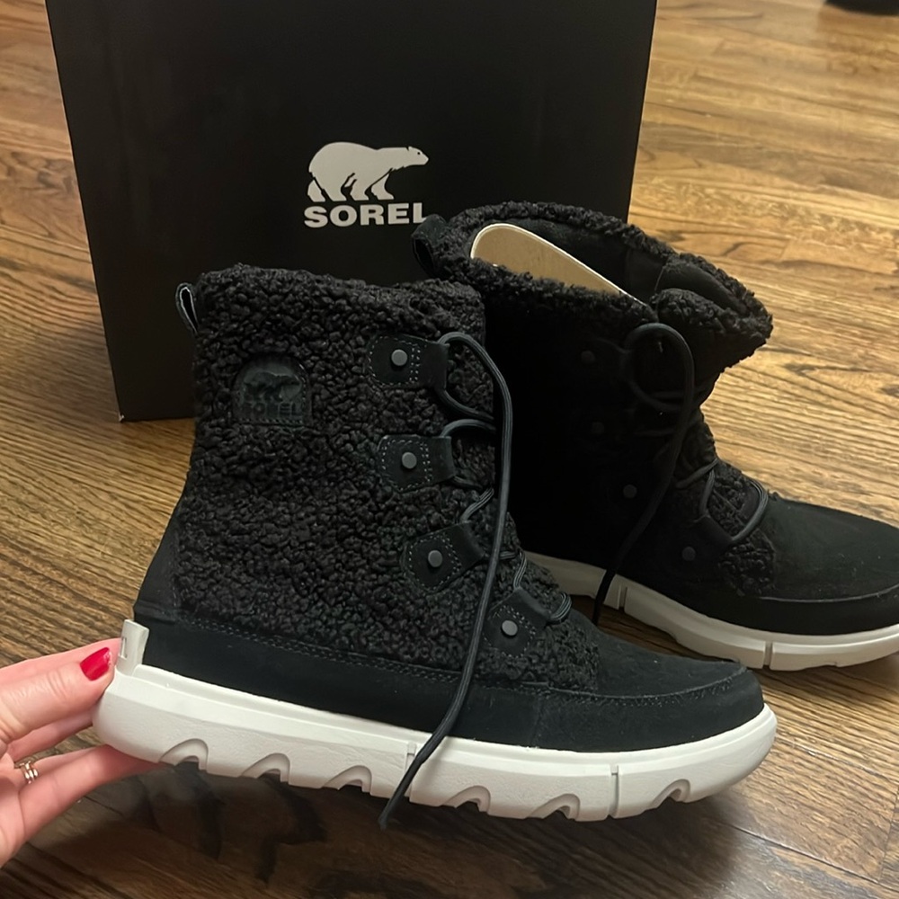 SOREL Women's Explorer Next Joan